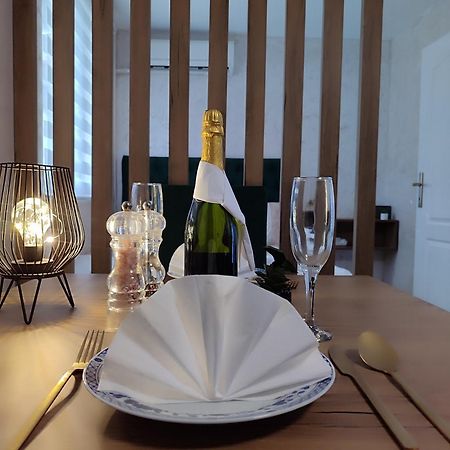 Studio Apartman Free Parking Rubikon Beograd Eksteriør billede