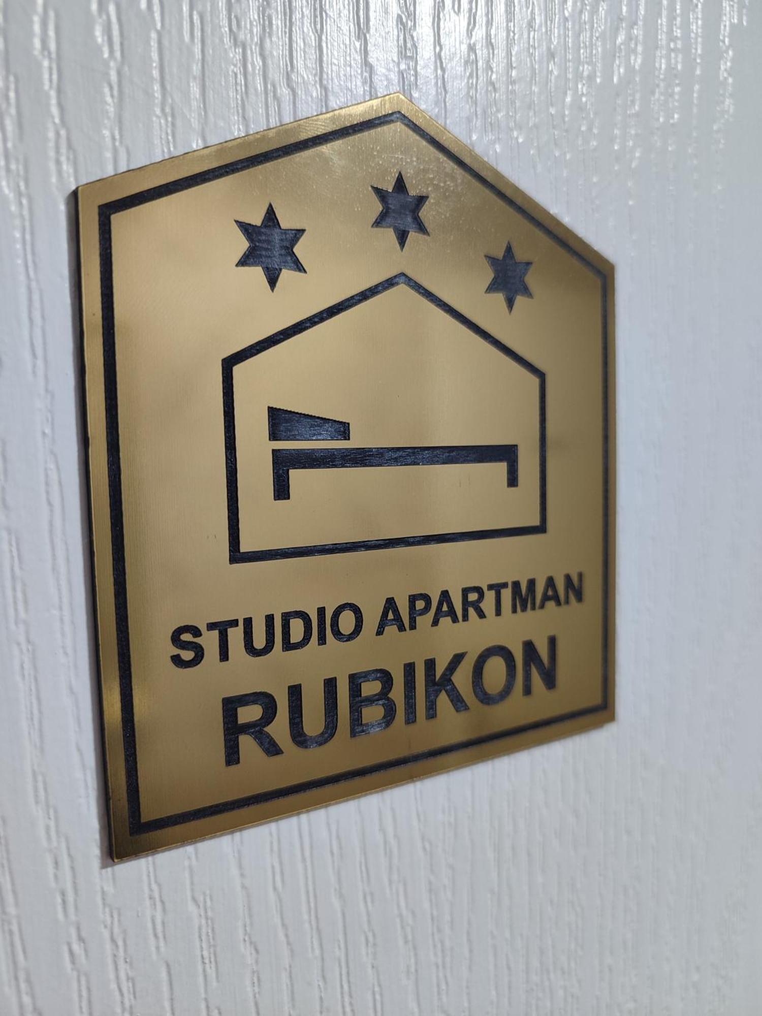 Studio Apartman Free Parking Rubikon Beograd Eksteriør billede