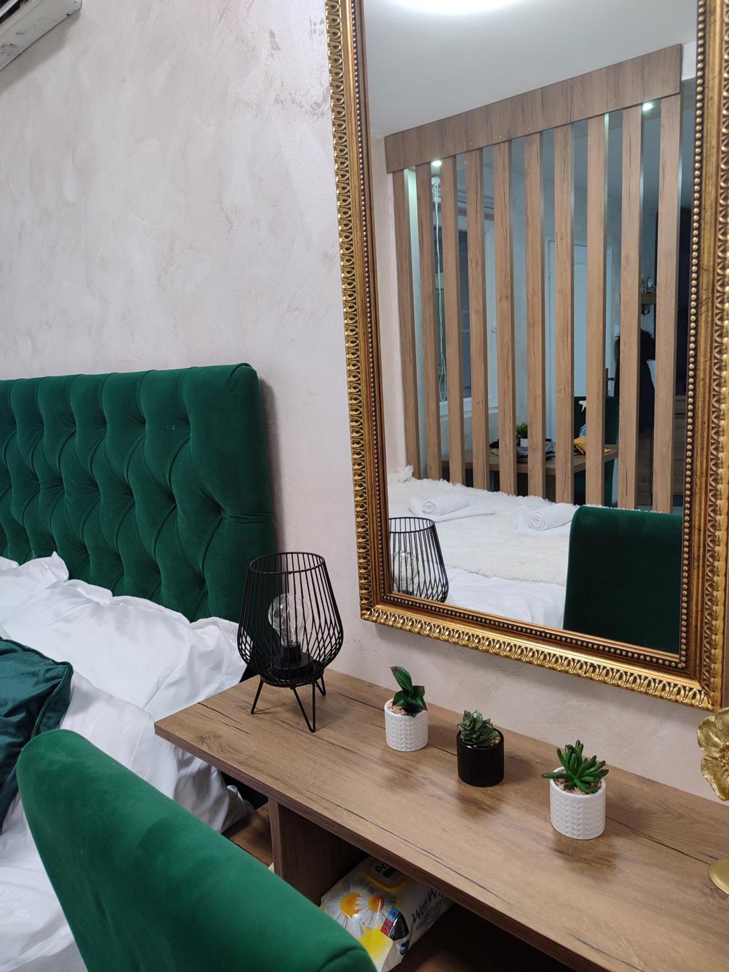 Studio Apartman Free Parking Rubikon Beograd Eksteriør billede